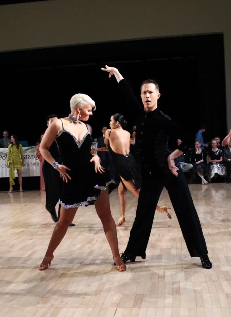 A ballroom couple dancing together.